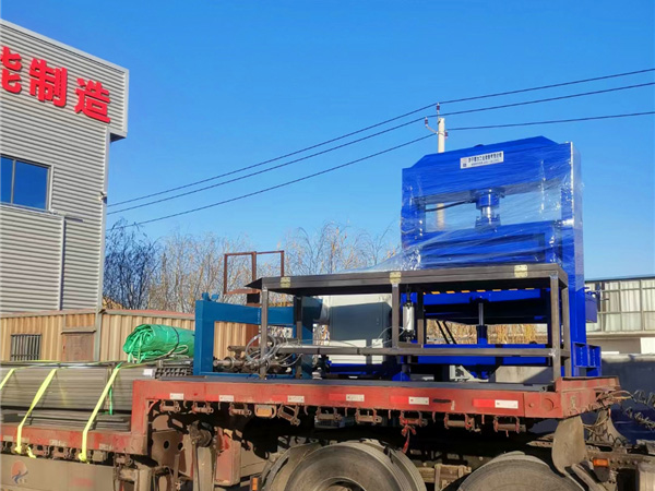 数控瓦楞板压槽机